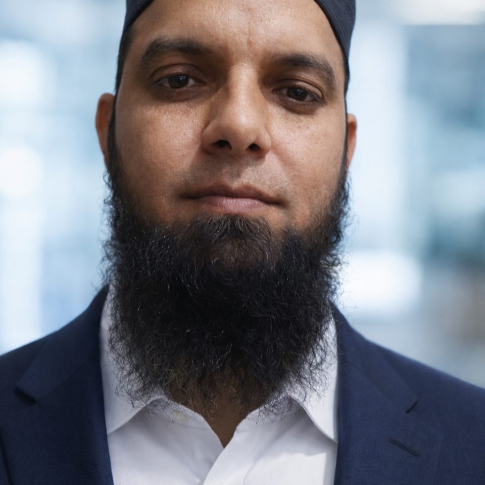 Dr-Farrukh-Rph